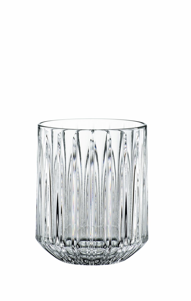Kristallglas Becher mit vertikalem Rillenmuster, Seitenansicht
