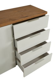 Weißes Sideboard mit vier offenen Schubladen und einer Holzoberfläche, seitliche Perspektive
