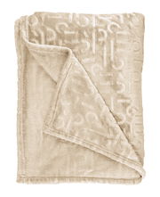 Beige Plaid 140x190cm mit eingeprägtem Muster, ausgebreitet und teilweise gefaltet, von oben betrachtet