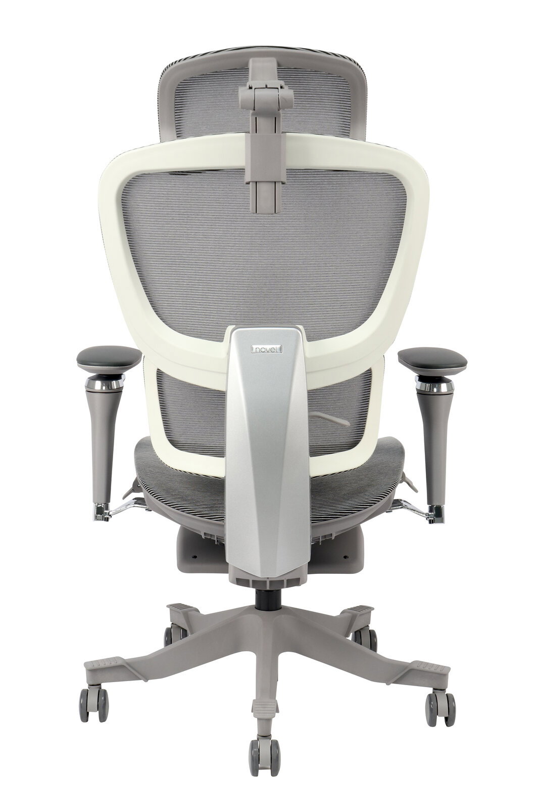 Rückansicht eines modernen grauen Drehstuhls mit ergonomischer Rückenlehne und verstellbaren Armlehnen.