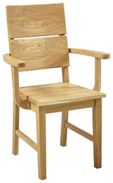 Holzstuhl mit Armlehnen aus hellem Holz, seitliche Perspektive