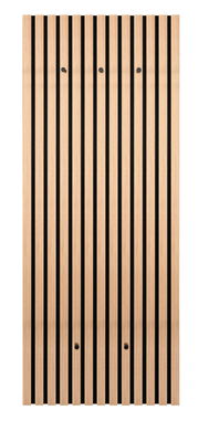 Frontale Ansicht der XORA Wandgarderobe GRACE mit vertikalen Holzlatten und schwarzen Haken.