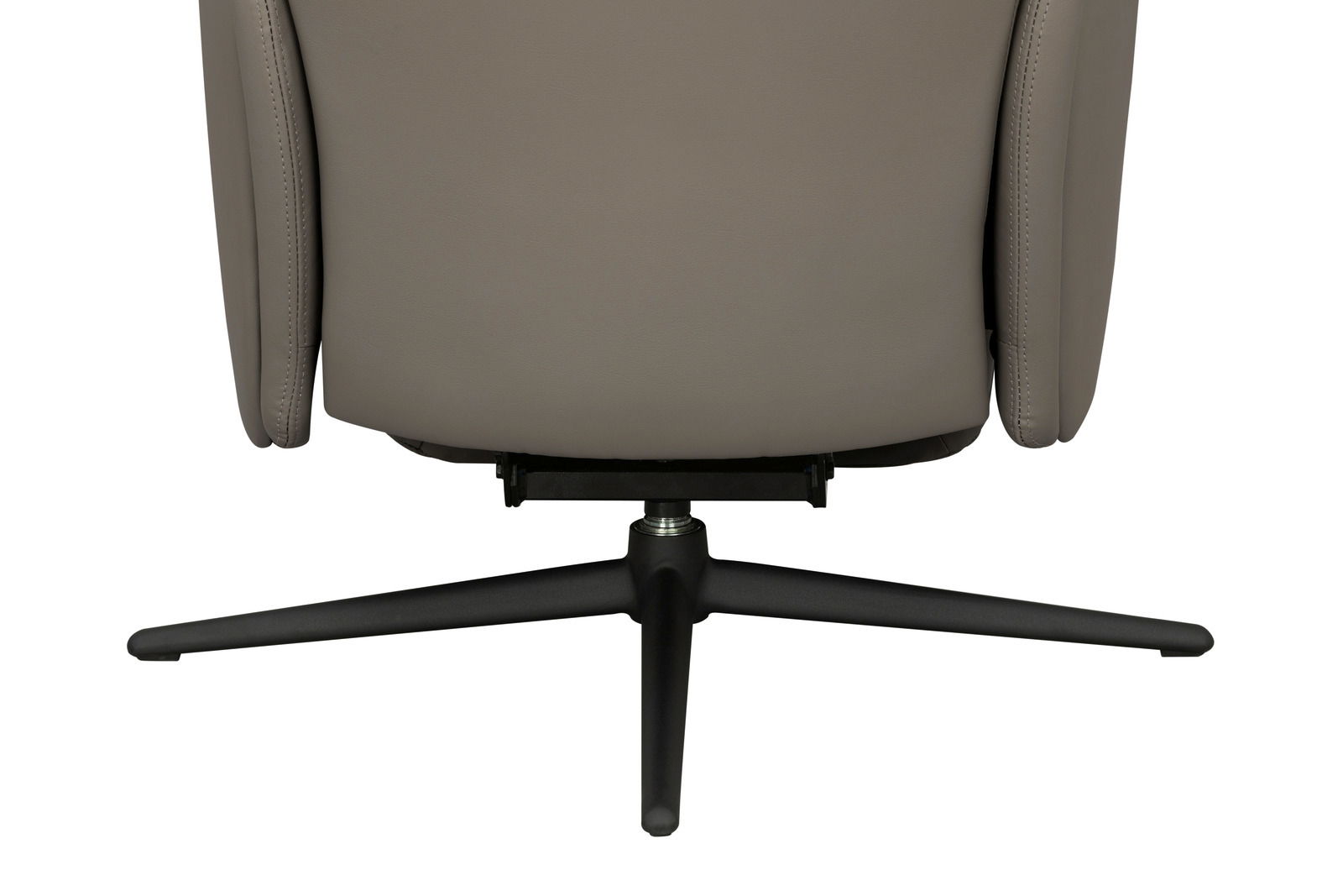 Rückansicht eines Relaxsessels mit schwarzem Drehfuß und beigem Lederbezug.