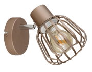 Metall-Wandspot in Bronze/Roségold mit Schutzgitter und sichtbarer Filament-Glühbirne, seitliche Nahaufnahme in 3/4-Perspektive vor weißem Hintergrund