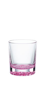 Trinkbecher mit rosa Boden, frontal fotografiert