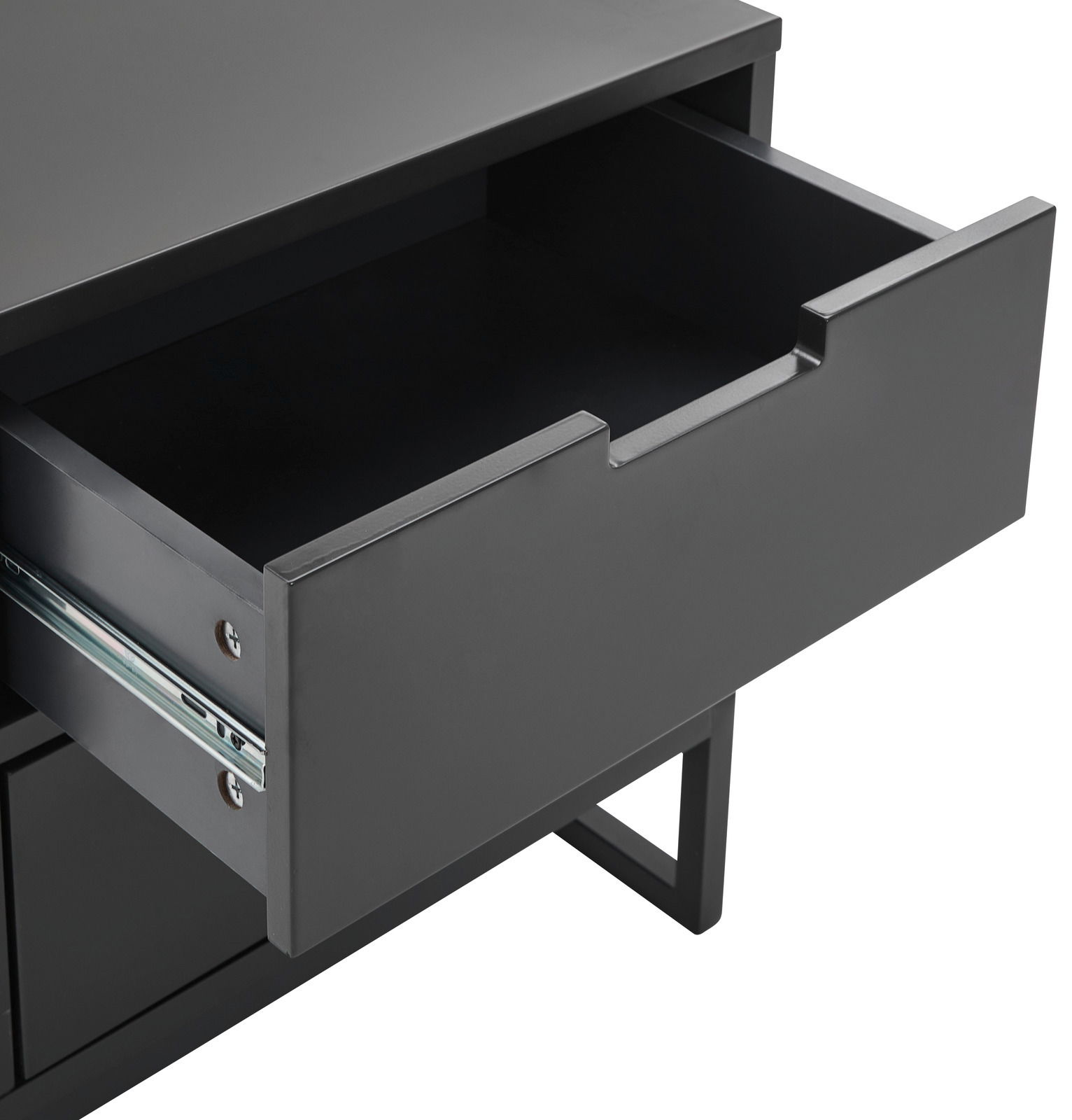 Schwarze Nachtkonsole mit geöffneter Schublade, seitliche Perspektive