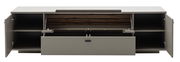 Modernes Sideboard/TV-Lowboard in Grau mit Holzrückwand, geöffnet mit zwei Seitentüren, großer Schublade und aufgeklappter Mittelfachklappe, Frontansicht.