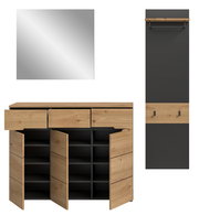 Modernes Garderoben-Set in Eiche-Optik und Anthrazit: Schuhschrank mit drei Schubladen und drei geöffneten Türen mit Regalböden, dazu Wandpaneel mit Ablage und Haken sowie quadratischer Spiegel; Ansicht frontal.