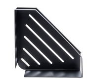 Schwarze Eckablage Meleto mit diagonalen Schlitzen, seitliche Perspektive
