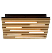 Moderne plafondlamp met houten lamellen en ingebouwde verlichting, gezien van onderaf.