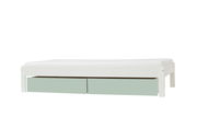 Weißes Bett mit zwei grünen Schubladen, seitliche Perspektive