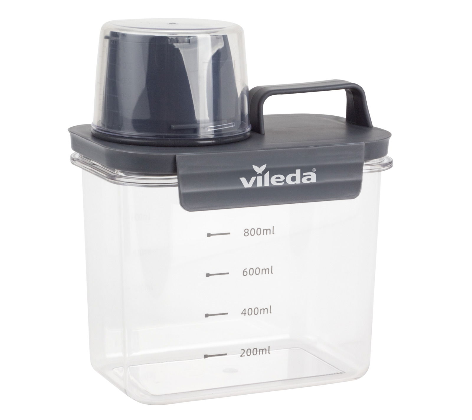 Graue Waschmittelbox mit Messskala und Deckel, seitliche Perspektive