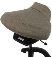 Bürohocker mit grauem Stoffbezug, seitliche Perspektive