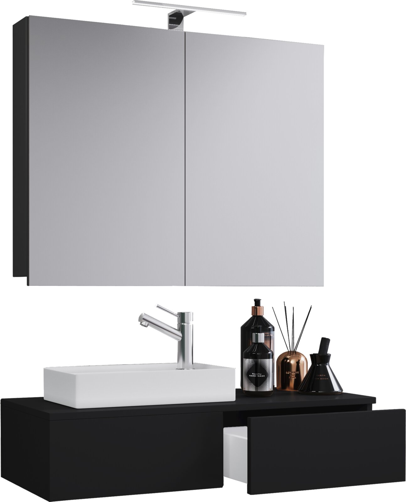 Modernes Badmöbel-Set mit schwarzem Waschtischunterschrank und geöffneter Schublade, weißem Aufsatzwaschbecken, verchromter Armatur sowie großem Spiegelschrank mit LED-Aufsatzleuchte, frontal aus leicht erhöhter Perspektive dargestellt