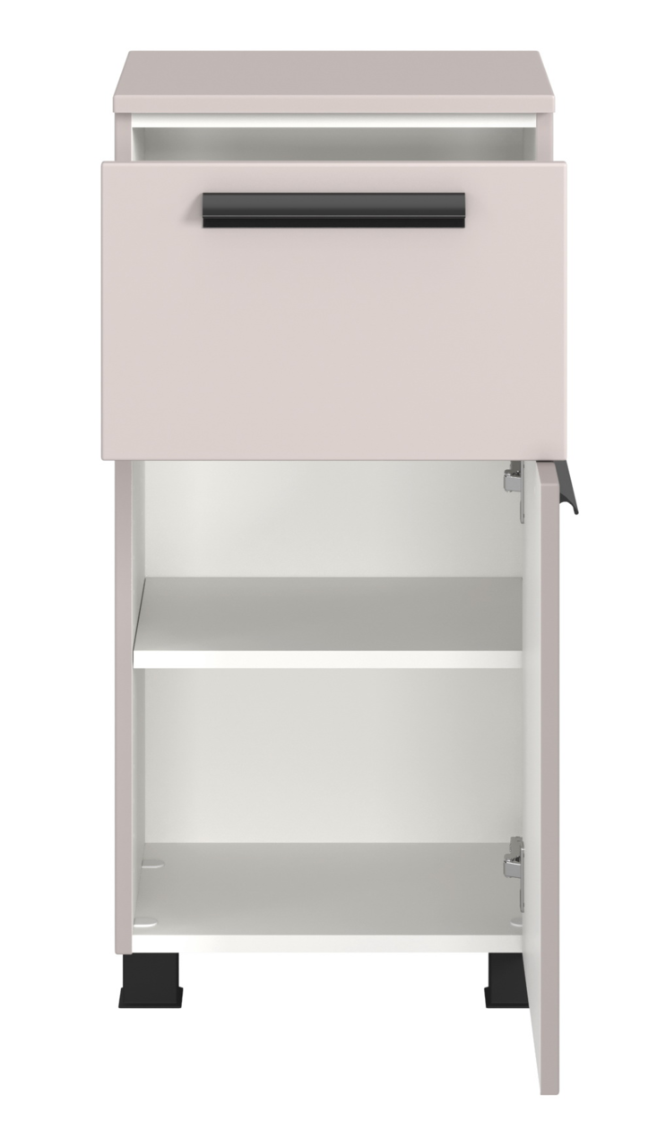 Unterschrank in Frontalansicht mit einer Schublade und einer offenen Tür, die zwei Regalböden zeigt.