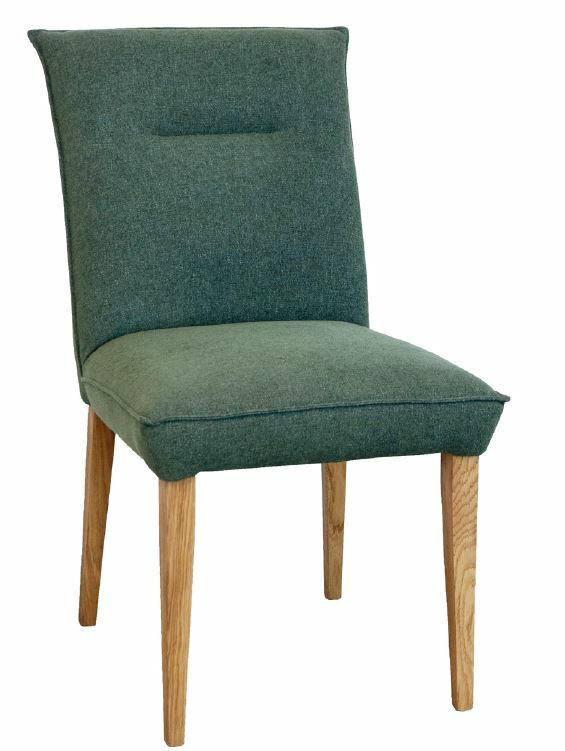 StepOne Stuhl EMILIA Grüner Stuhl mit Holzbeinen, Vorderansicht