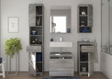 Moderner Badezimmerspiegel in einem stilvollen Badezimmer mit grauen Holzschränken, Waschbecken und dekorativen Elementen, Frontalansicht.