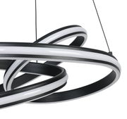 Moderne LED-Hängeleuchte mit verschlungenem Design, seitliche Perspektive