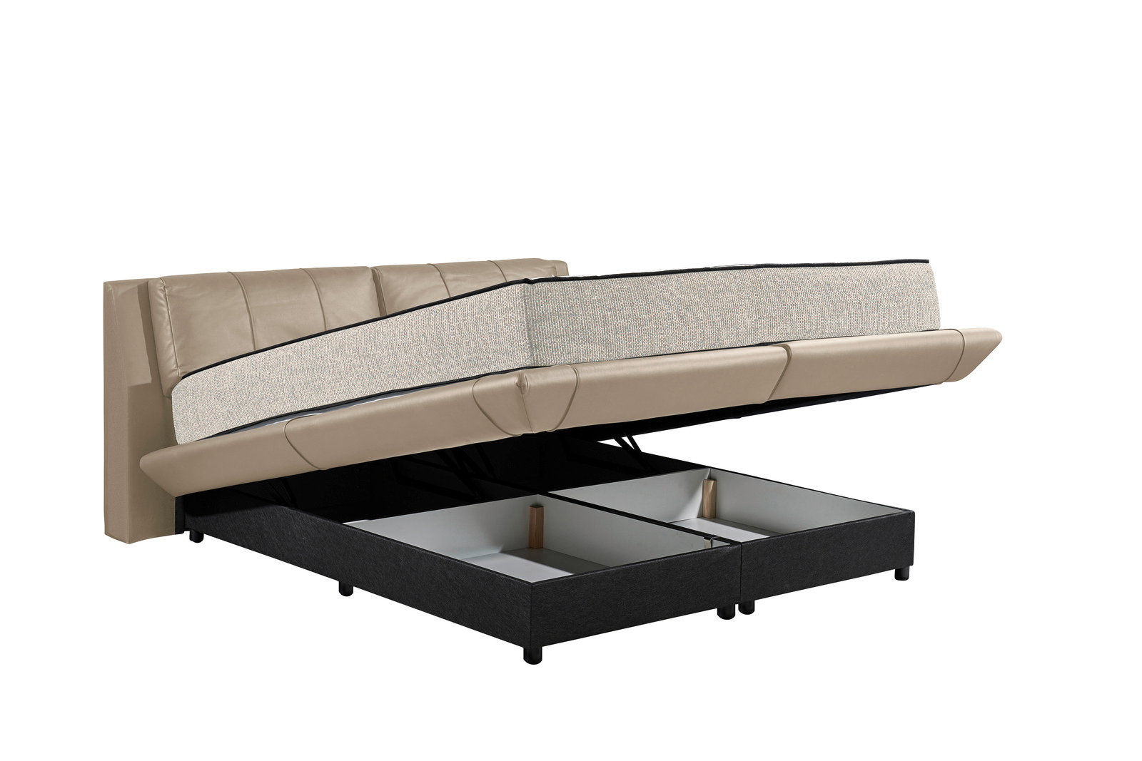 Polsterbett mit hochgeklappter Matratze und sichtbarem Stauraum, seitliche Perspektive