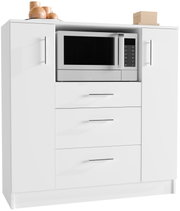 Weißer Küchenhochschrank mit Mikrowellenfach, zwei Türen und drei Schubladen, mit Holzdeko obenauf; Ansicht schräg von vorne
