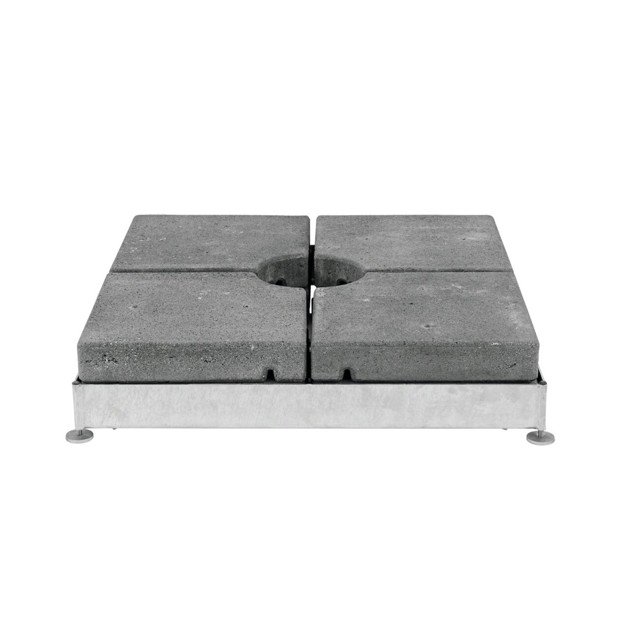 Glatz Sokkel M4 Sockel M4 aus Beton, bestehend aus vier quadratischen Platten mit zentraler Aussparung, auf einer Metallbasis montiert, frontalansicht.