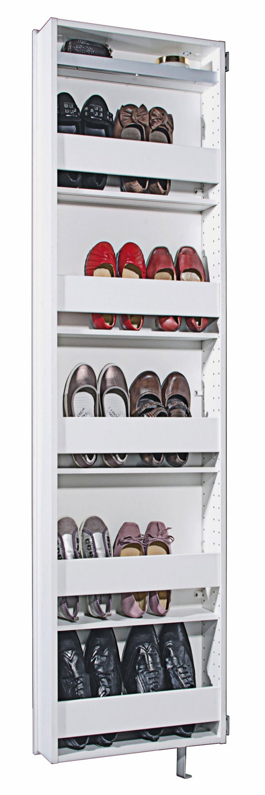 XORA Drehschuhschrank PUSH Weißer Drehschuhschrank mit mehreren Fächern, gefüllt mit verschiedenen Schuhen, aus der Frontalperspektive.