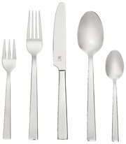 Set aus Edelstahlbesteck bestehend aus Gabel, Messer, Löffel, Kuchengabel und Teelöffel, frontal abgebildet.