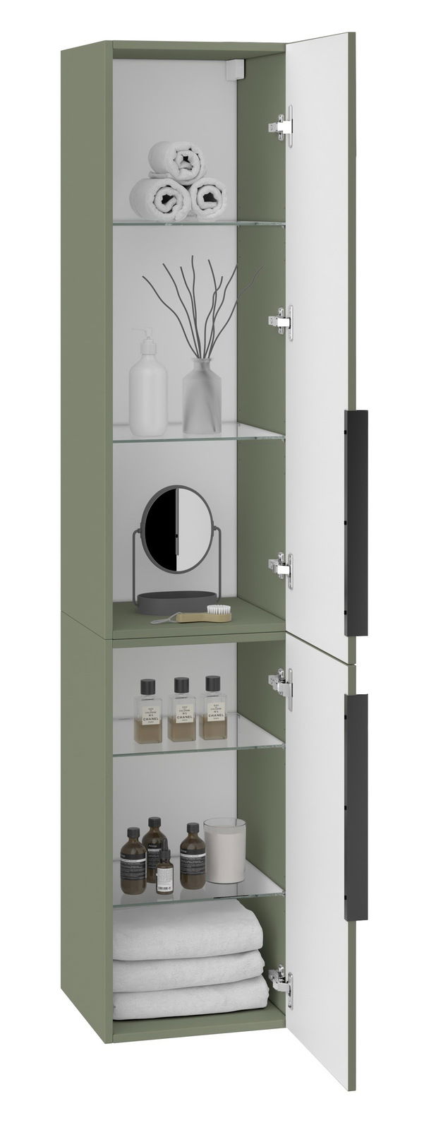 Grüner Hochschrank mit geöffneten Türen, gefüllt mit Handtüchern, Flaschen und Dekoration, aus frontaler Perspektive.