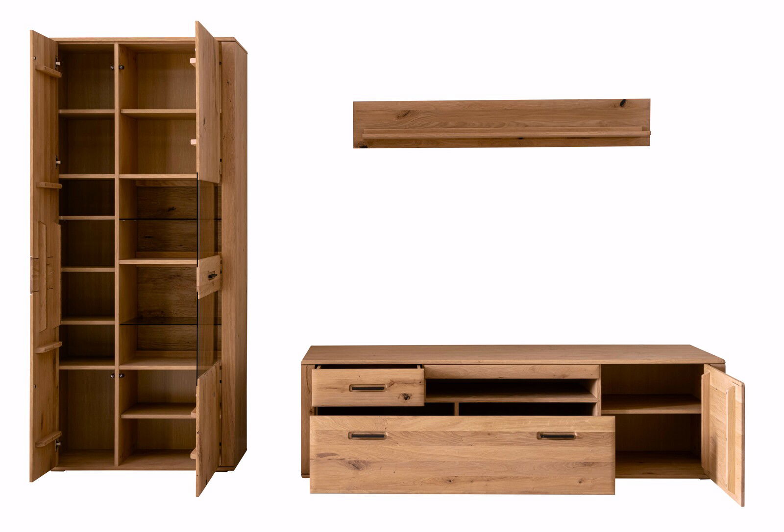 Wandkombination ALENTO aus Holz, bestehend aus einem hohen Schrank mit Glastüren, einem niedrigen TV-Schrank mit Schubladen und einem Wandregal. Frontalansicht.