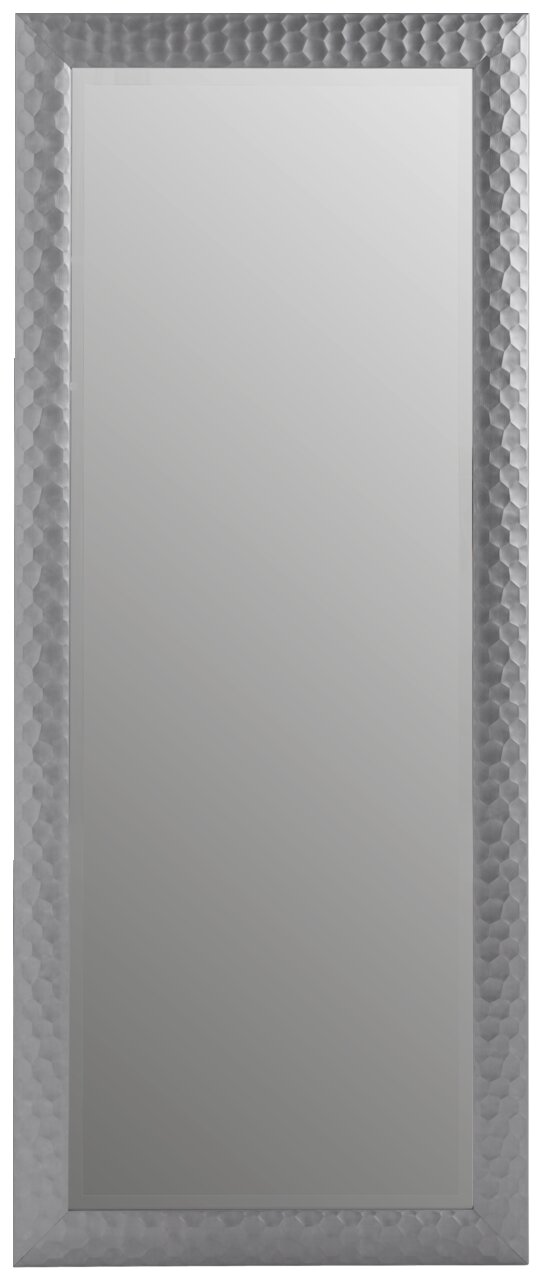 Rechteckiger Spiegel mit strukturiertem silbernem Rahmen, frontal abgebildet.