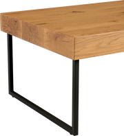 Moderner Couchtisch aus Holz mit Metallgestell, seitliche Perspektive