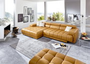 XXL-Hocker in einem modernen Wohnzimmer, Perspektive von oben