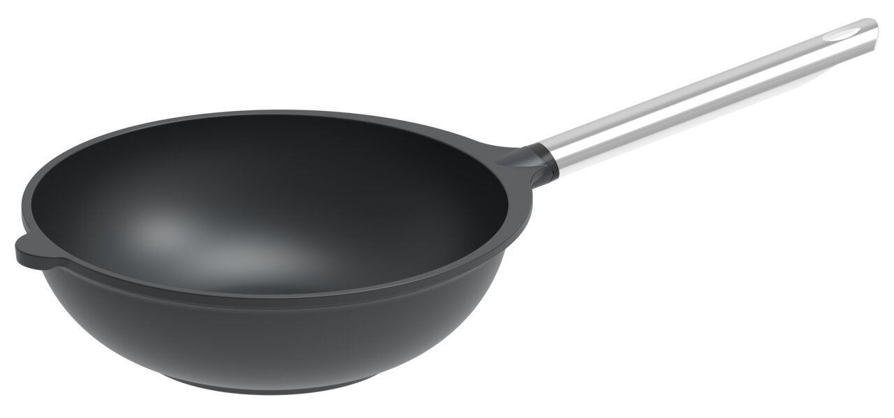 Schwarze Wokpfanne mit langem silbernem Griff, seitliche Perspektive