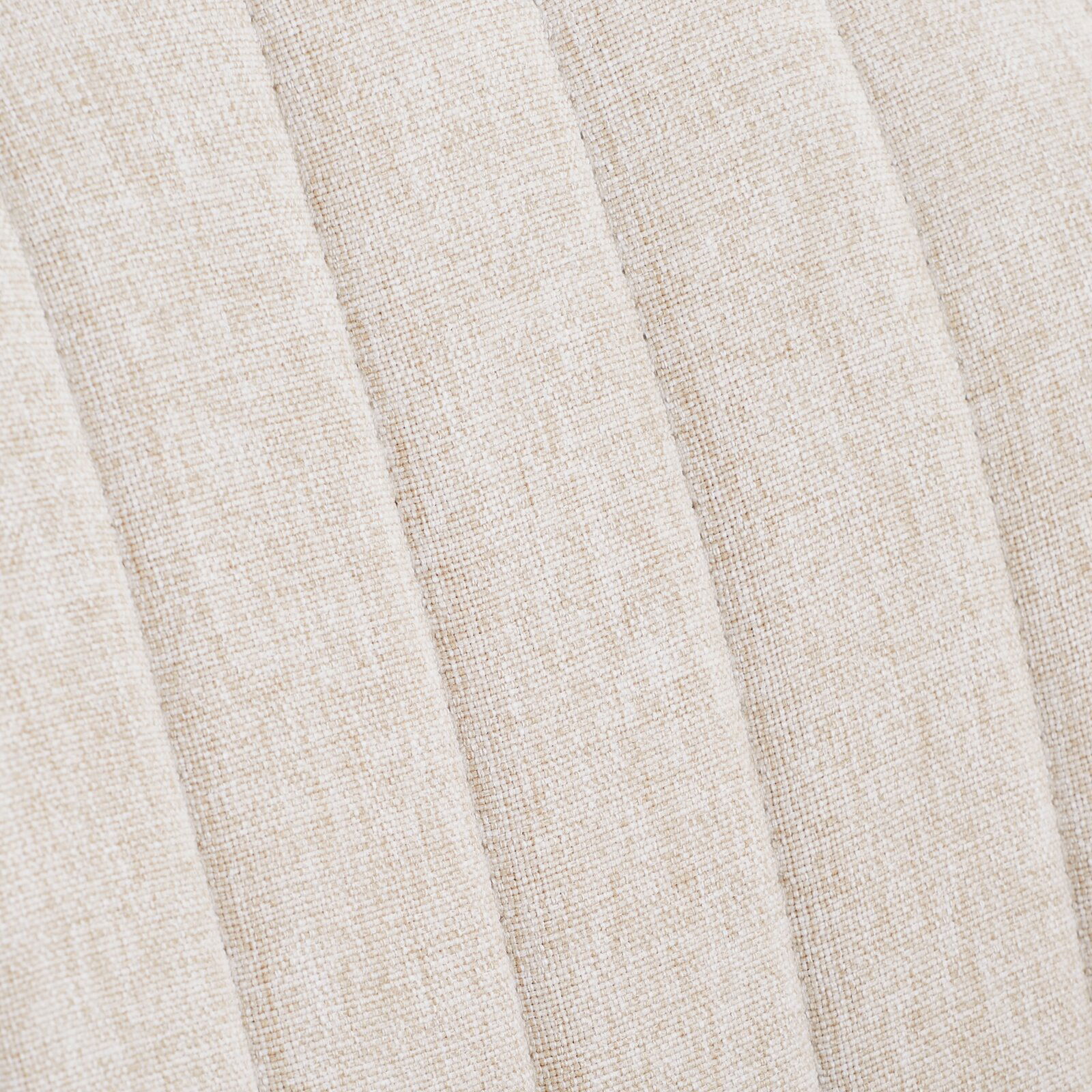 Livetastic Drehstuhl PALERMO Nahaufnahme des Stoffbezugs eines Homeoffice-Drehstuhls in beigem Farbton mit gestepptem Muster.