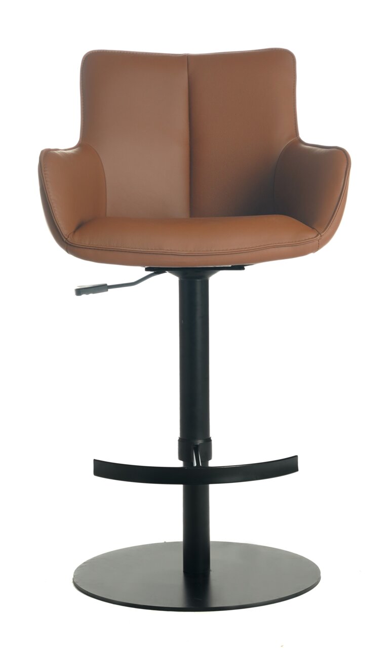 Moderner Barhocker mit braunem Kunstlederbezug und schwarzem Metallgestell, Frontalansicht
