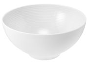 Weiße, runde Schüssel mit geriffelter Oberfläche, seitliche Perspektive