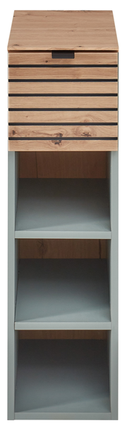 Frontale Ansicht eines modernen Hängeregals mit Holzoptik und offenen Fächern.