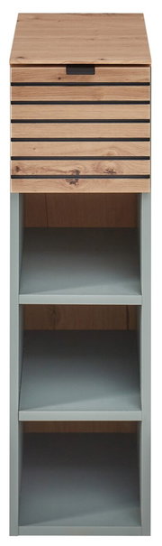 Frontale Ansicht eines modernen Hängeregals mit Holzoptik und offenen Fächern.