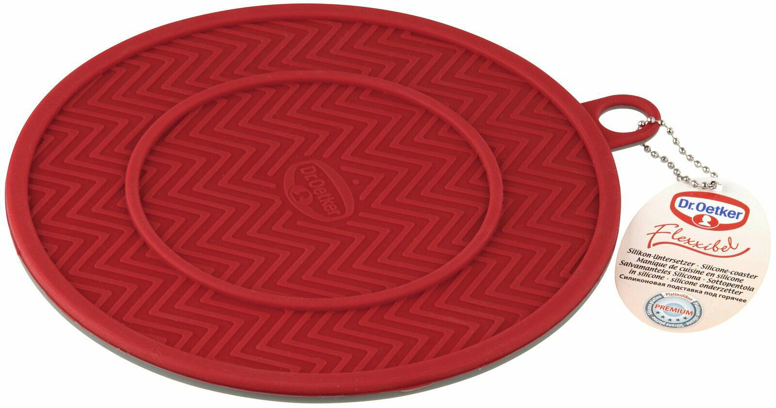 Roter Silikon-Untersetzer Flexxibel von Dr. Oetker mit Zickzack-Muster, von oben betrachtet.