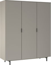 Moderner dreitüriger Kleiderschrank in Grau, frontal abgebildet.