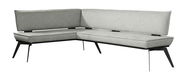 Graue Eckbank mit modernem Design, seitliche Perspektive