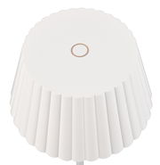 Weiße, geriffelte Akku-Stehleuchte SUAREZ von oben betrachtet