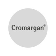 Het logo van het merk Cromargan, gezien van voren.