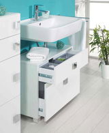 Moderner weißer Waschbeckenunterschrank mit geöffneten Schubladen, seitliche Perspektive