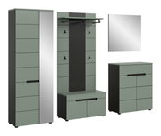 Modernes Garderoben-Set in Salbeigrün und Anthrazit mit Hochschrank, Garderobenpaneel mit Hutablage, Kleiderstange und Haken, Sitzbank mit Stauraum, Kommode und Wandspiegel, freigestellt auf weißem Hintergrund, Frontansicht mit leichter Perspektive von sc
