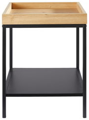 Moderner Beistelltisch mit Holzplatte und schwarzem Metallgestell, Frontalansicht