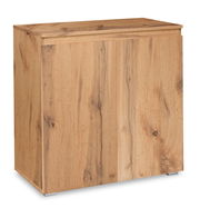 Kommode aus Holz in Eichenoptik, frontal fotografiert