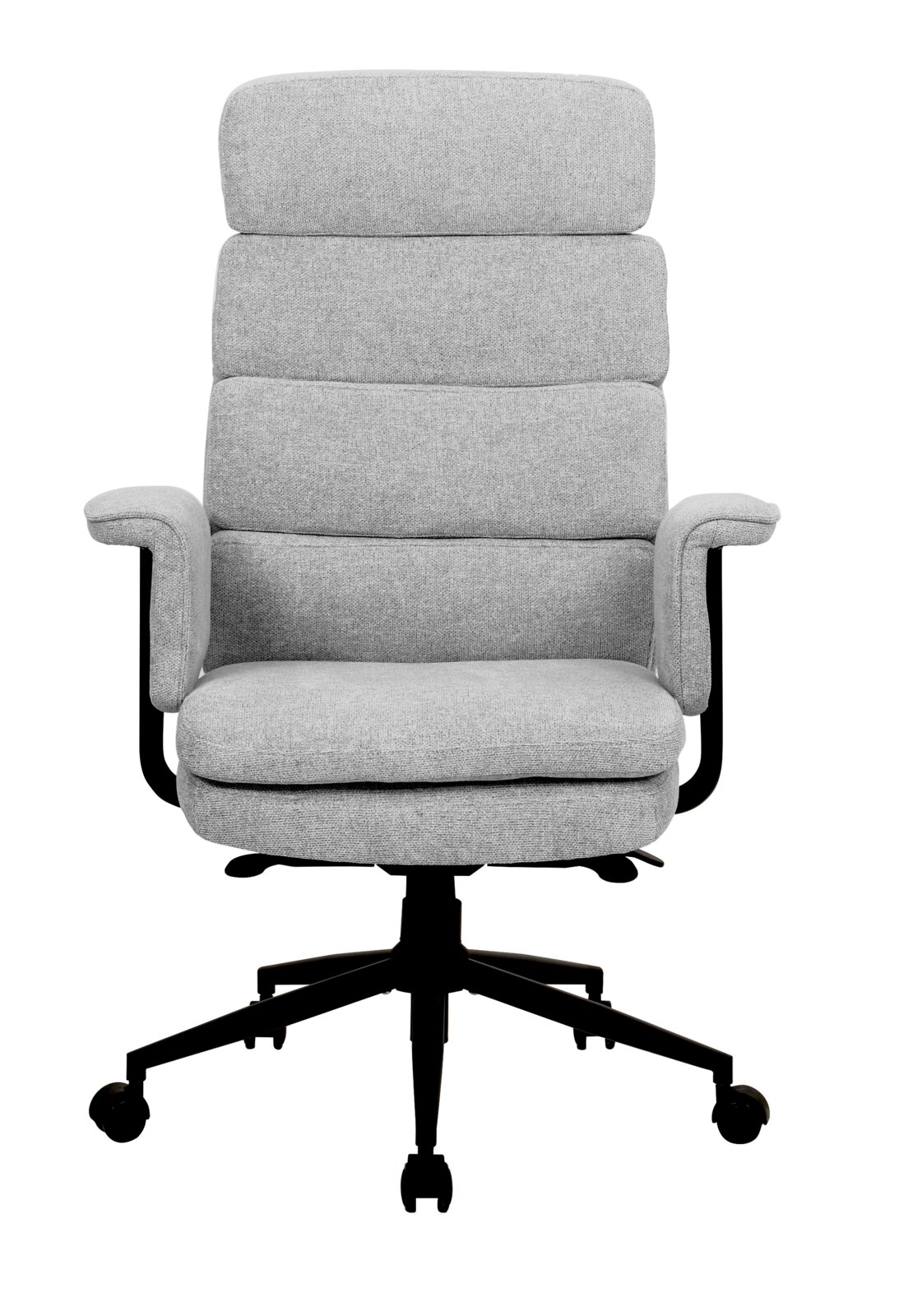 Grauer Chefsessel mit gepolstertem Sitz und Rückenlehne, Armlehnen und Rollen, Frontalansicht.