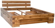 Rustiek houten balkenbed in zijaanzicht