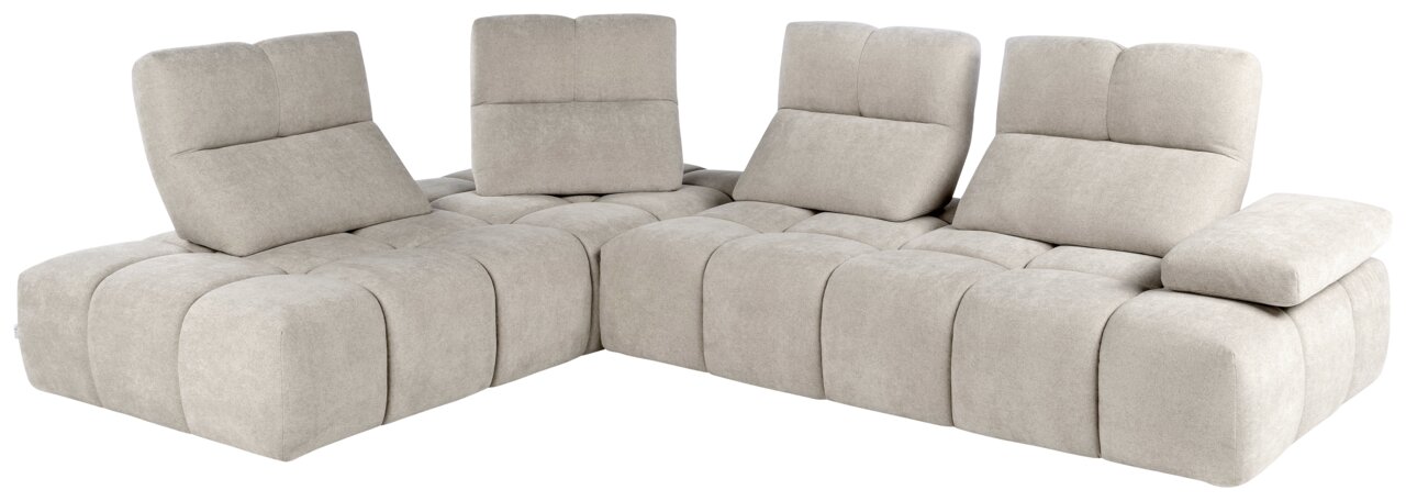 Beige hoekbank met verstelbare rugleuningen en armleuningen, gezien vanaf links vooraan